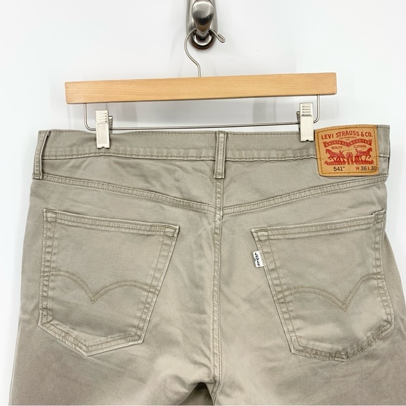 Levis Jeans Mens Size 36 x 29 Khaki Brown Denim Pants 541 Athletic Fit Stretch - Picture 5 of 8